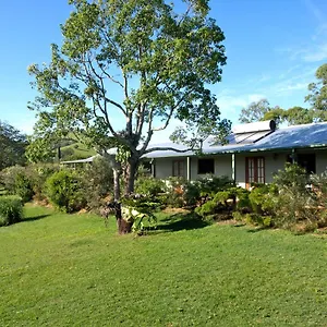 Couette-café Amamoor Lodge, Amamoor